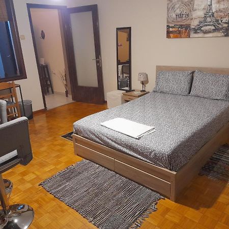 Saki'S Apartment 4Th Floor Кавала Екстериор снимка